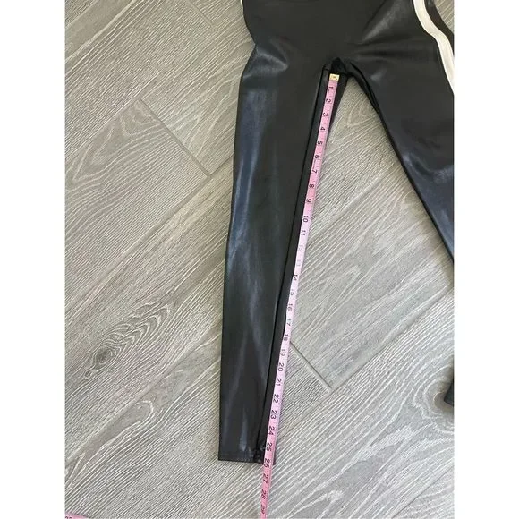 SPANX Faux Leather Slimming Leggings Size Medium